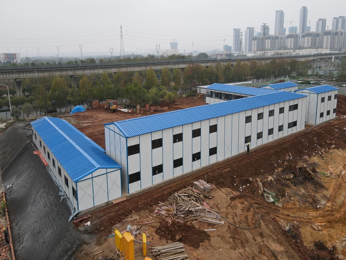 住人活动板房有哪些优势？布局灵活、结构可靠、经济环保！