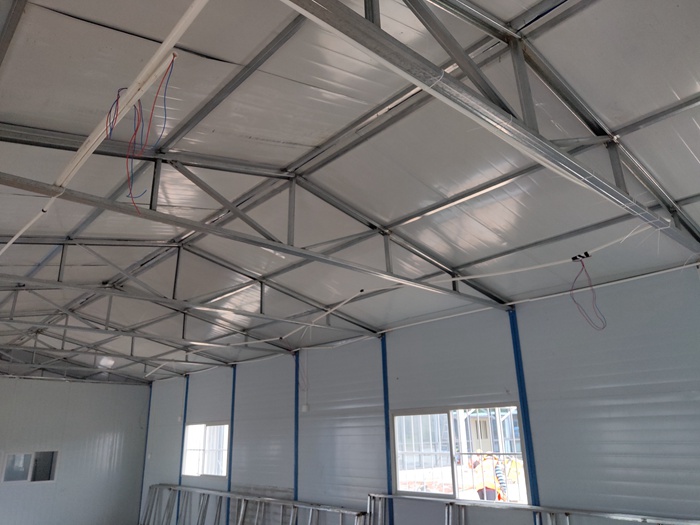 工地临建常用的活动板房高度一般多高？