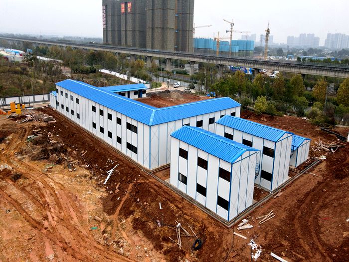 活动板房防水性能如何？暴雨天气如何安全使用？